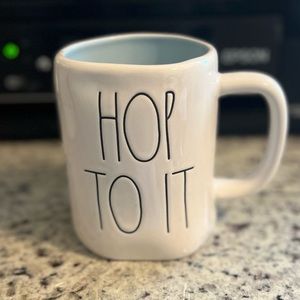 Rae Dunn “Hop To It” mug